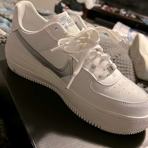 Women's Air Force 1 Platform size 9